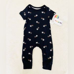 2/$20 Pride Baby Rainbow Outfit Onesie Unisex 6-9 Month LGBTQ Target #takepride